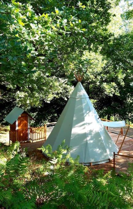 Le Tipi A Marie, Deconnectez- Vous !!! Hotel Cambounes Exterior foto
