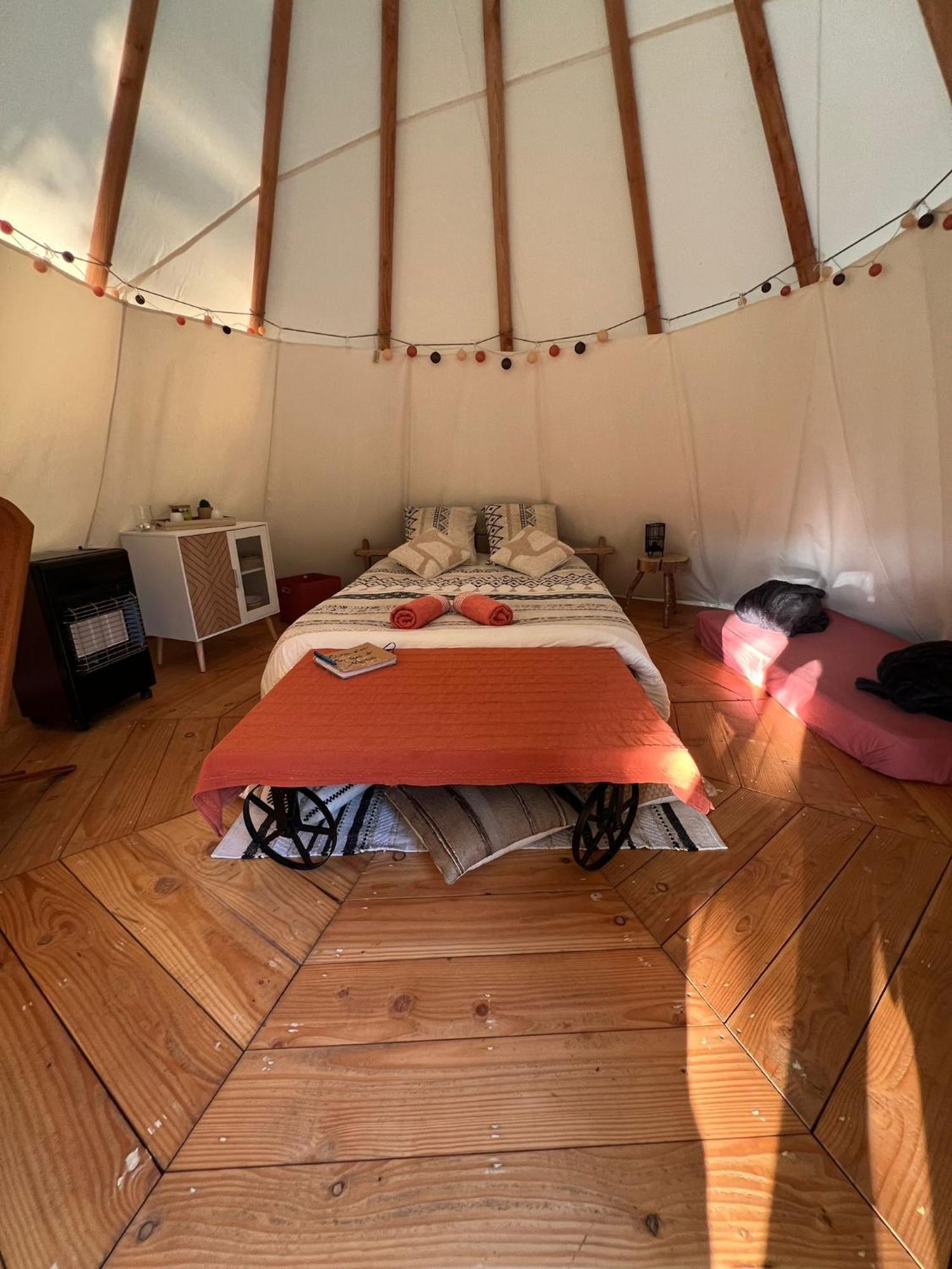 Le Tipi A Marie, Deconnectez- Vous !!! Hotel Cambounes Exterior foto